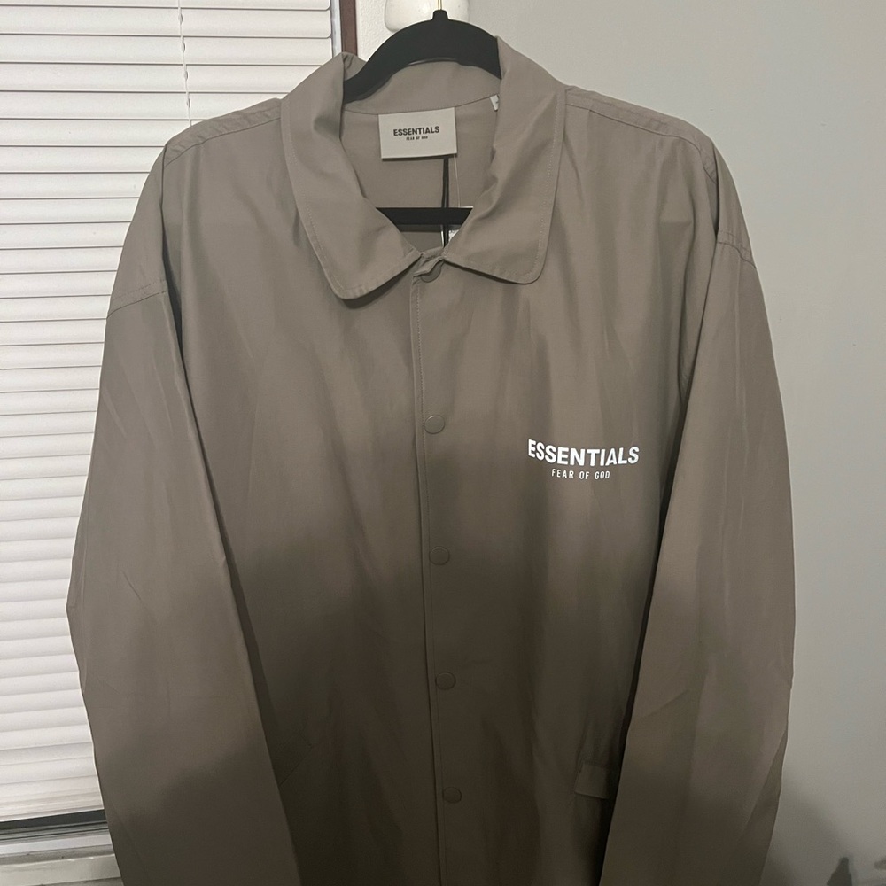 Brand new never used, will come with the original bag and original tags